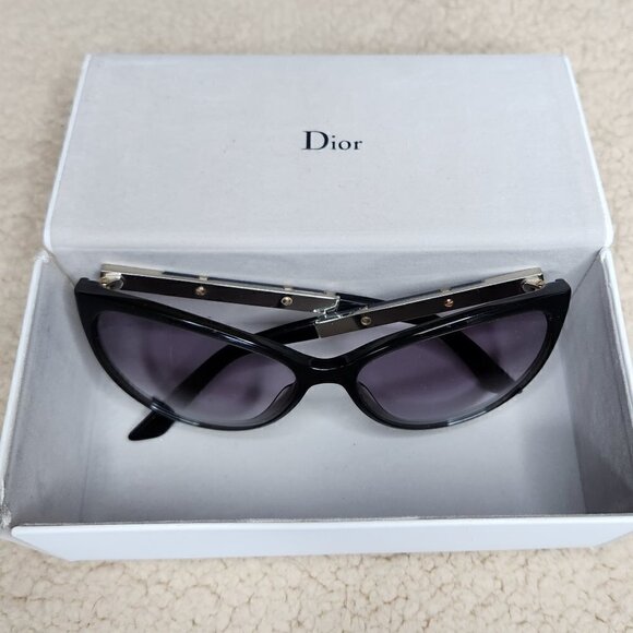 Dior Sunglasses Mother of Pearl, Authentic main image 12
